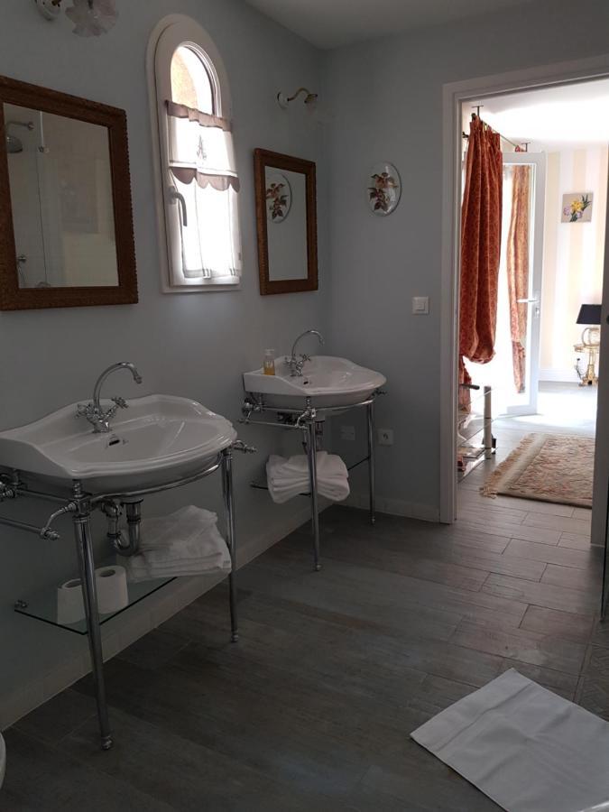 Mas D'Azur Bed & Breakfast Roquefort-les-Pins Exterior photo