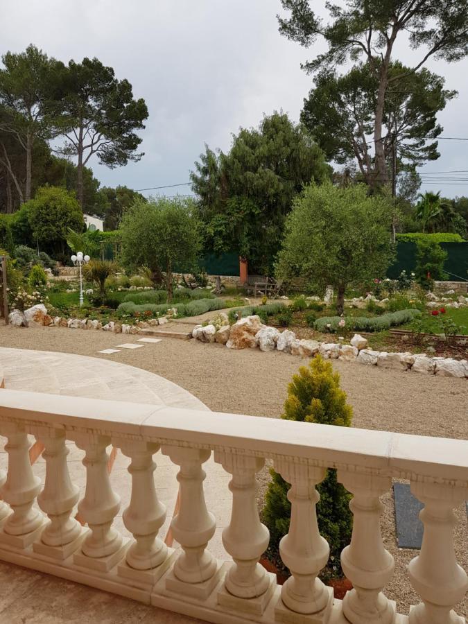 Mas D'Azur Bed & Breakfast Roquefort-les-Pins Exterior photo