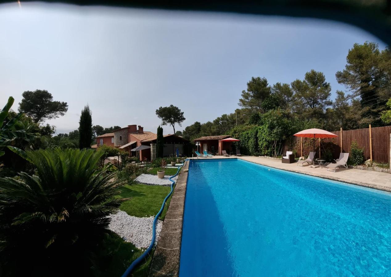 Mas D'Azur Bed & Breakfast Roquefort-les-Pins Exterior photo