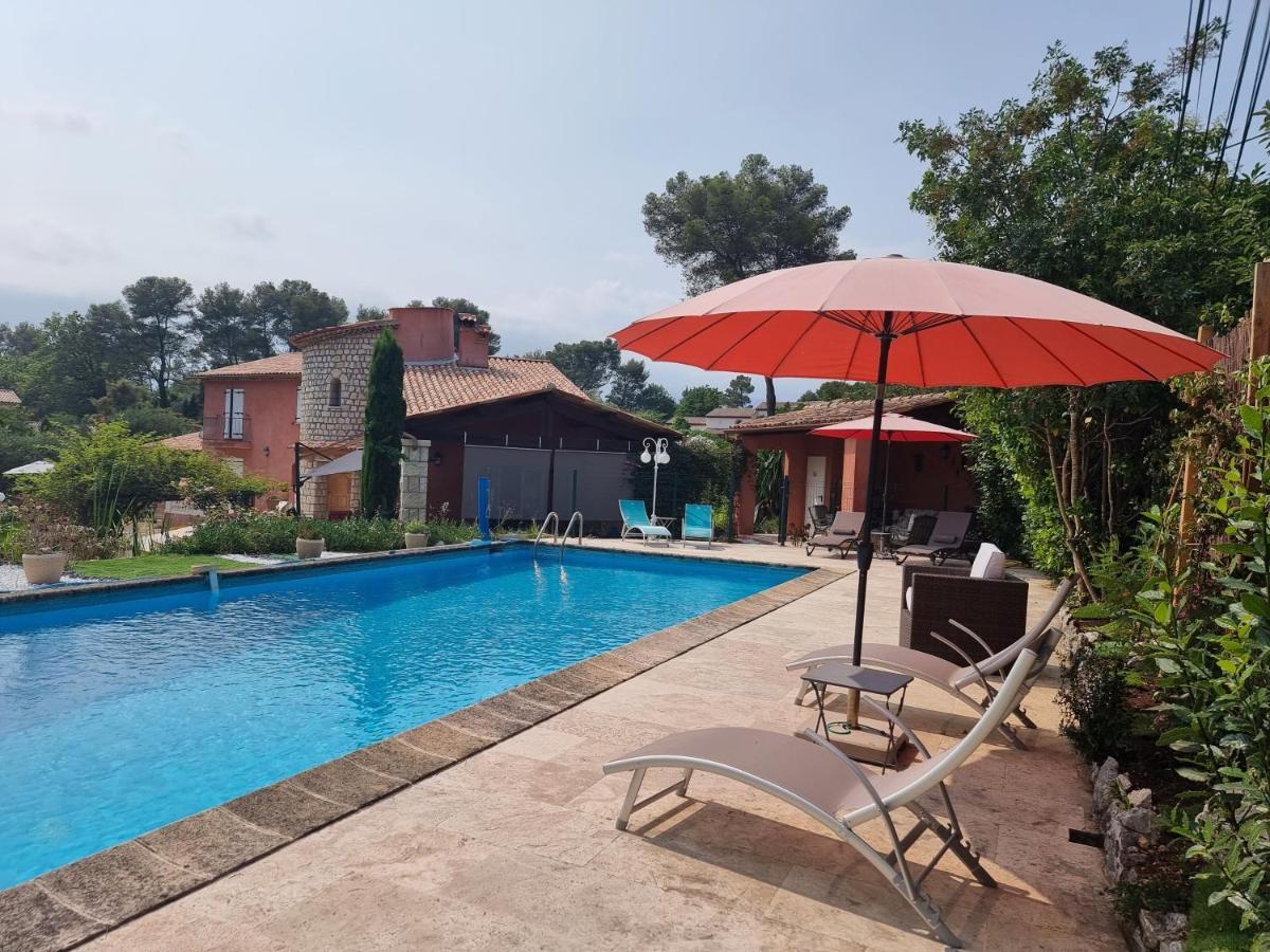 Mas D'Azur Bed & Breakfast Roquefort-les-Pins Exterior photo